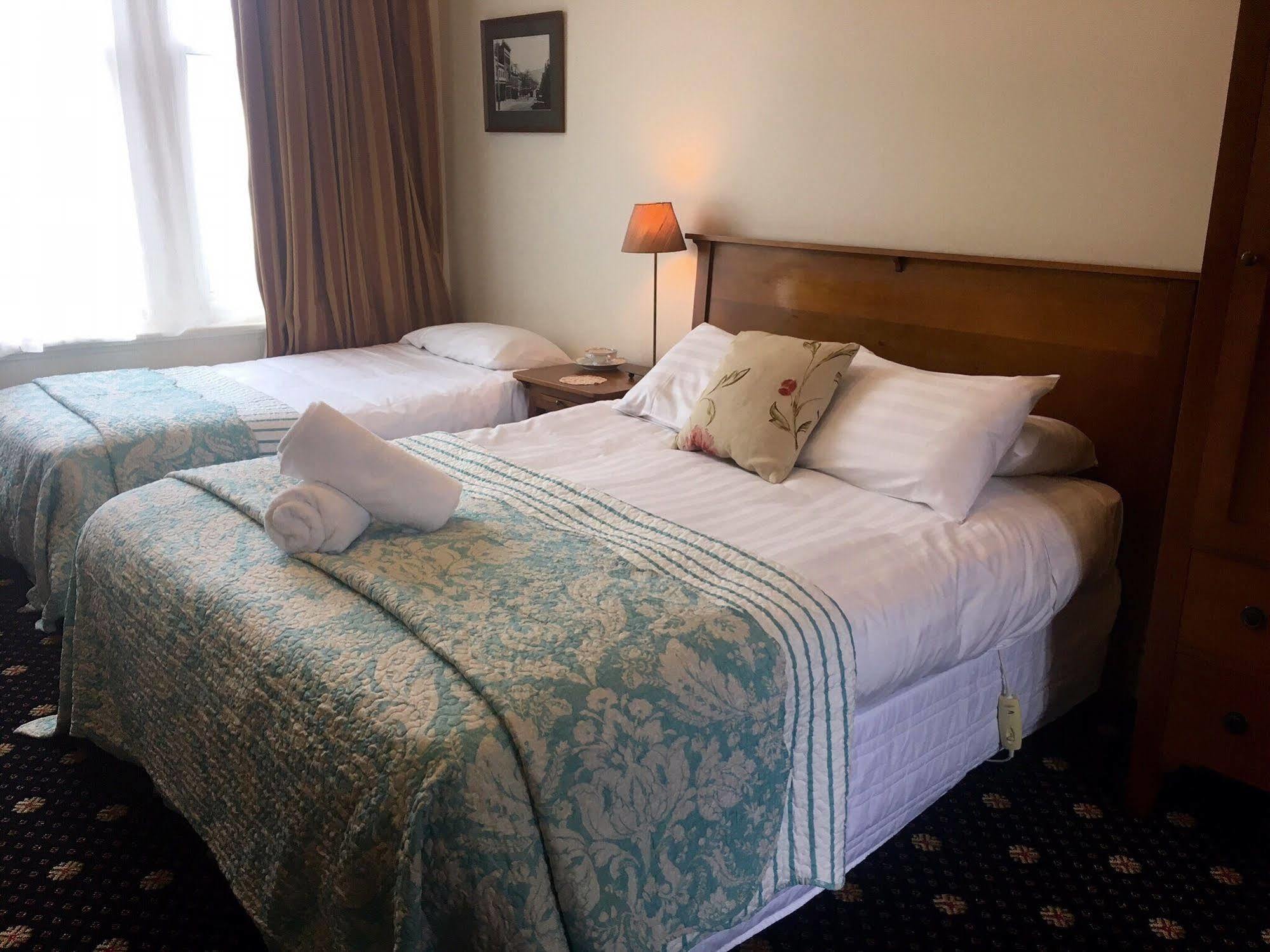 Highland House Boutique Hotel Dunedin Extérieur photo