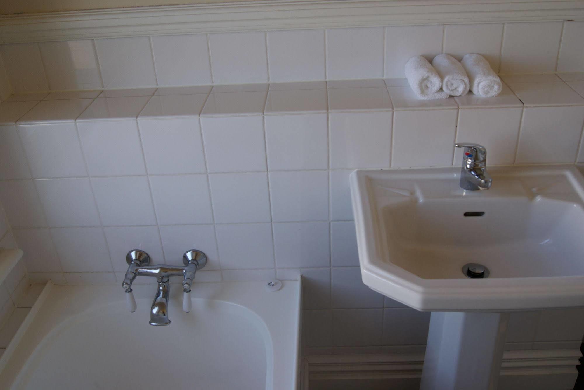 Highland House Boutique Hotel Dunedin Extérieur photo