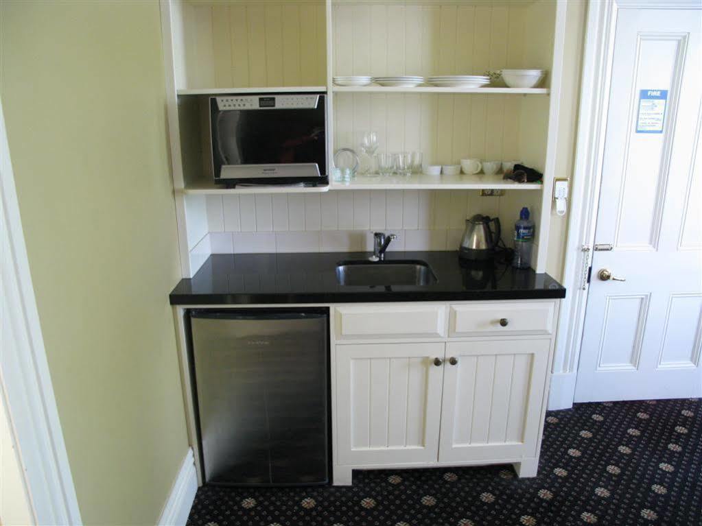 Highland House Boutique Hotel Dunedin Extérieur photo