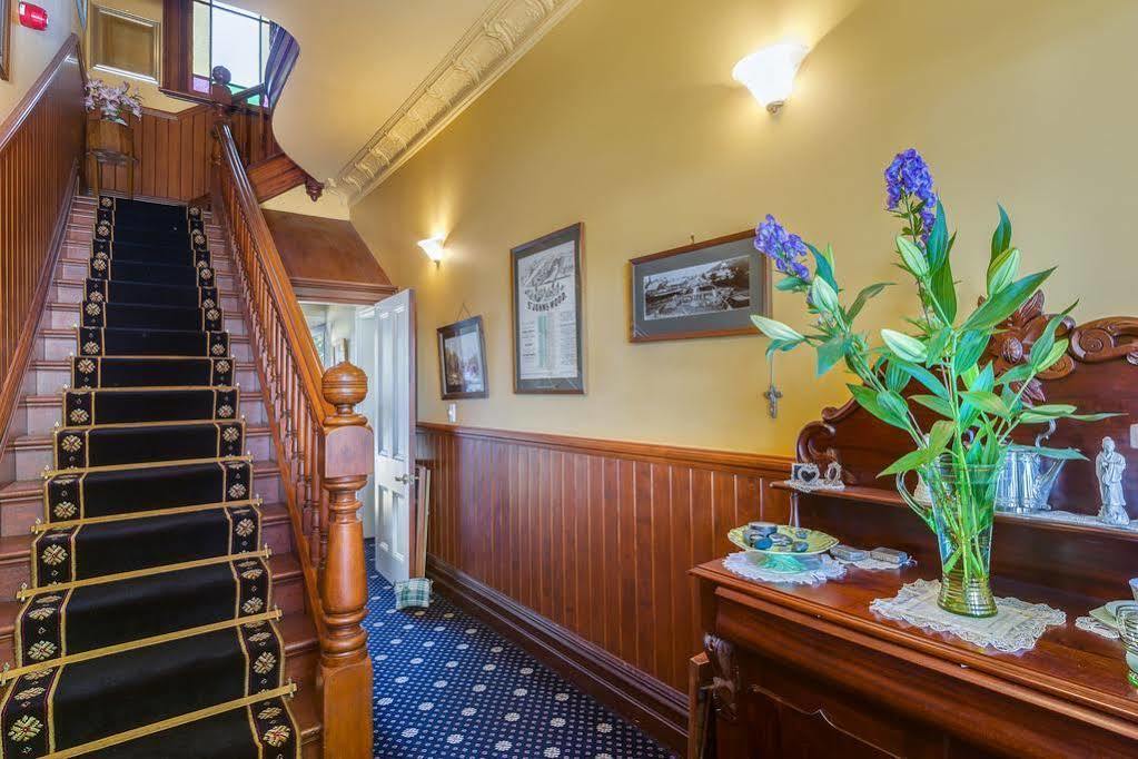 Highland House Boutique Hotel Dunedin Extérieur photo