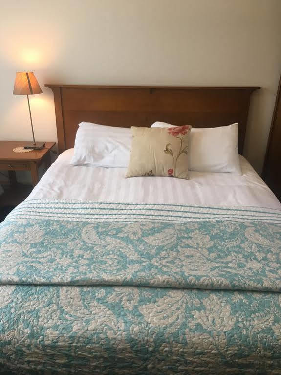 Highland House Boutique Hotel Dunedin Extérieur photo