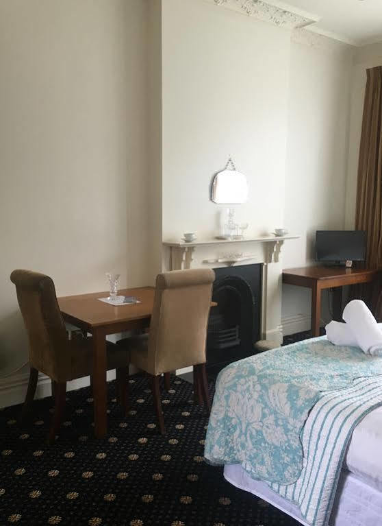 Highland House Boutique Hotel Dunedin Extérieur photo